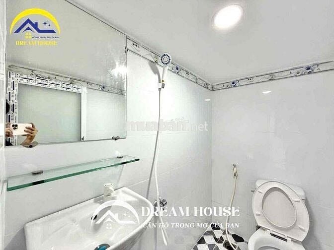 DUPLEX GÁC CAO ĐẦY ĐỦ NỘI THẤT MỚI XÂY GẦN NHÀ GA T3