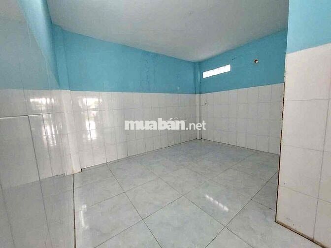 Cho thuê nhà 100m2 có: 3pn bên trường học Đông Hoà - Dĩ An