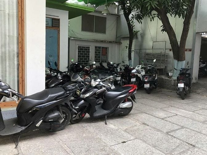 🏢 Cho thuê nhà 172 – 174 Trần Hưng Đạo, Quận 1