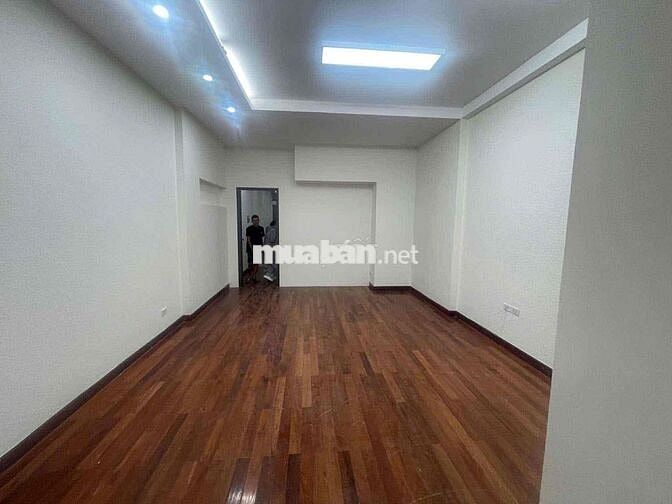 CHO THUÊ VĂN PHÒNG VÀ HẦM 60m2 HÀ ĐÔNG