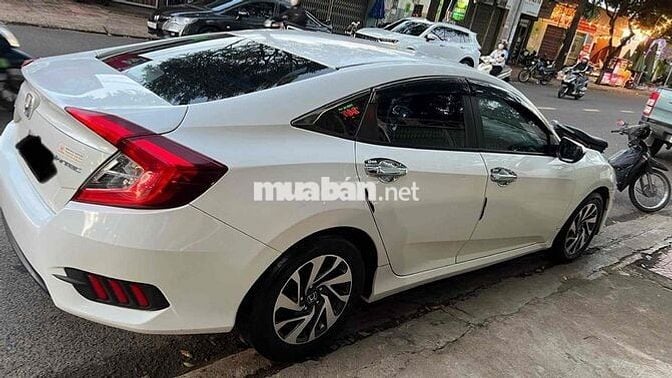 Honda Civic 2019 1.8 E - 130000 km
