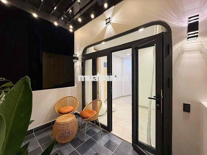 Quận CMT8 4TẦNG 3PN NHÀ MỚI Ở NGAY FUNK NỘI THẤT HẺM 3GÁC