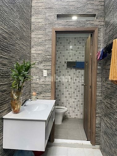 🍃🍃NGAY CÔNG VIÊN💯Cực Đẹp MTNB khu Tên Lửa- 5x20m 4 tầng GẦN Đ/SỐ 6