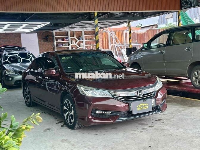 Honda Accord 2017 2.4 AT - 120000 km
