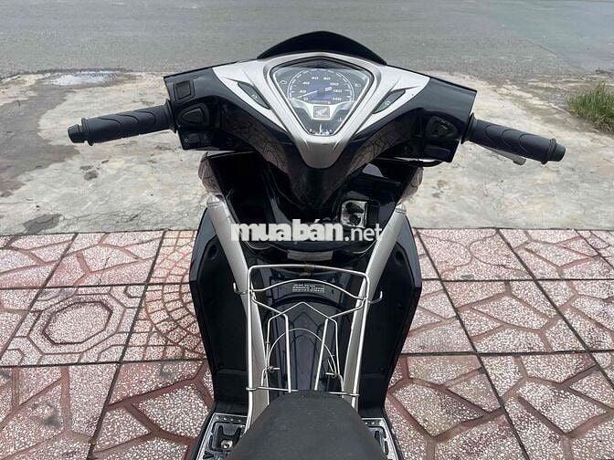 Ab Fi đk 2012 xe đẹp áo lột keo mây zin biển 95