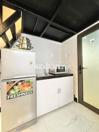 Duplex tiện nghi dọn vào ở ngay tại Phan Xích Long ngay phố ẩm thực