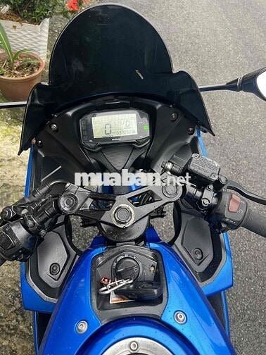 Suzuki moto GSX 150cc nguyên bản giấy tờ đầy đủ