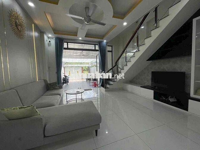 CHO THUÊ NHÀ PHƯỜNG PHÚ MỸ FULL NỘI THẤT CAO CẤP