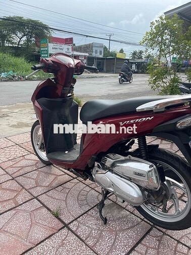 Vison đk 2018 xe đẹp máy zin biển 83 chính chủ