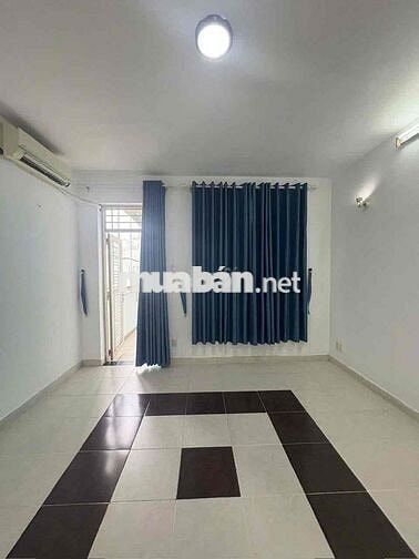 Cho thuê nhà mặt tiền Tam Đảo P15 Q10 4,5x25m 3T 32tr