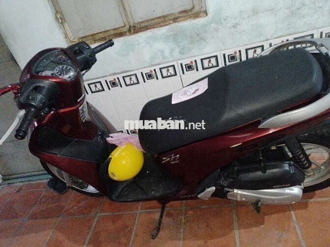 Xe máy Honda SH 150 màu đỏ đời 2014