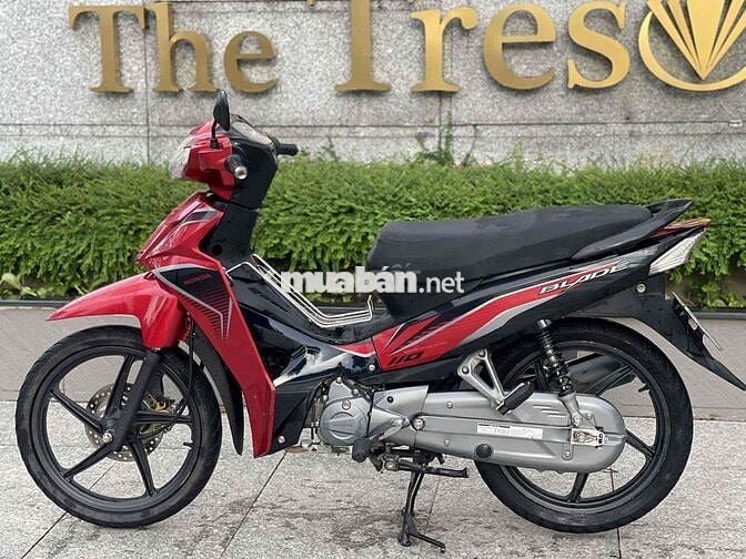 xe nhà đang đi cần bán