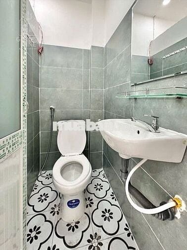 cho thuê phòng trọ dạng studio rộng 40m2 ở Nguyễn Thị Minh Khai - q1