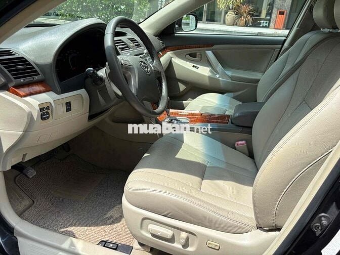 Toyota Camry 2008 2.0E - 107.000 km