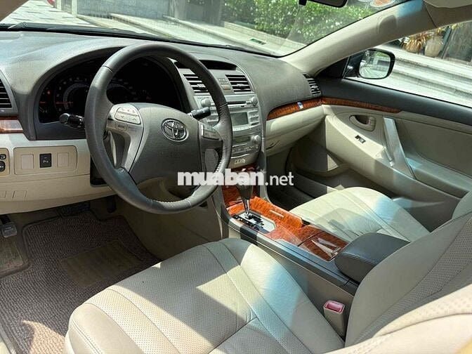 Toyota Camry 2008 2.0E - 107.000 km