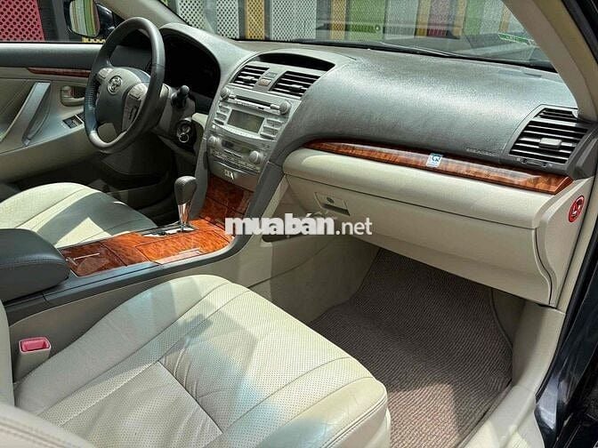 Toyota Camry 2008 2.0E - 107.000 km