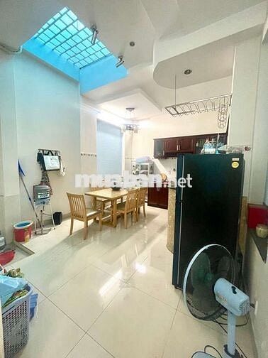 💥BÁN GẤP TRONG THÁNG 10💥 86M2 x 4T ĐÚC  - TRƯỚC NHÀ 6M ☎️CHỈ 6,9 TT