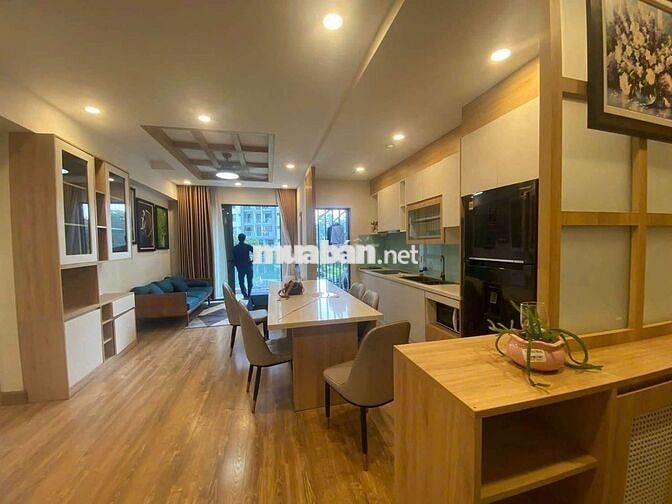 căn hộ Emerald Celadon City
 Diện tích: 86m²
 Full nội thất như hình,