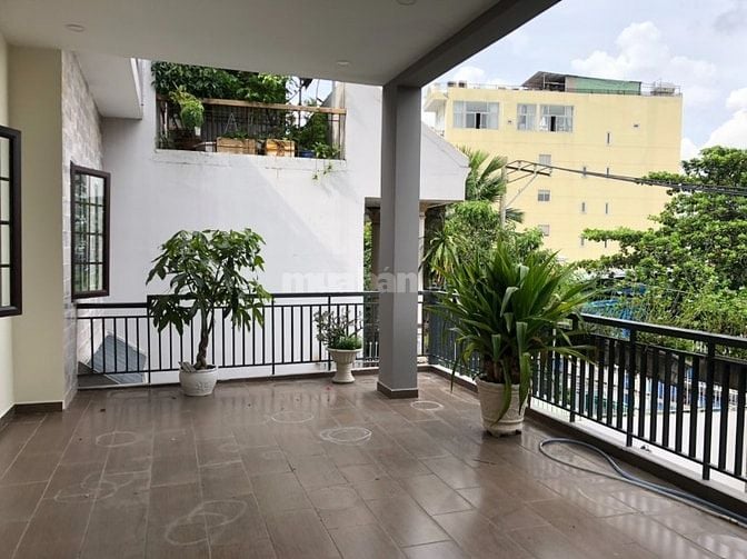  Bán Biệt Thự khu Quốc Hương phường Thảo Điền Quận 2 . GIÁ 18 TỶ