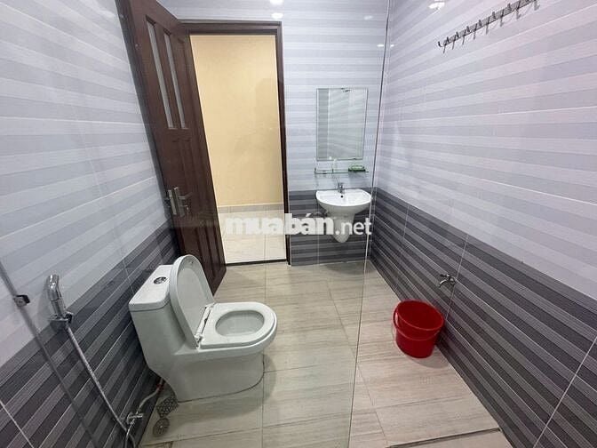 Căn hộ dịch vụ KDC Đai Phúc giáp quận 7,8. DT: 40m2. Full Nội Thất .