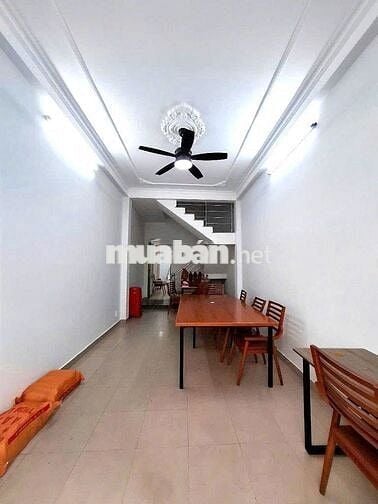 Cho thuê nhà mặt tiền đường Lê Văn Sỹ, dt 4x18 trệt 2 lầu