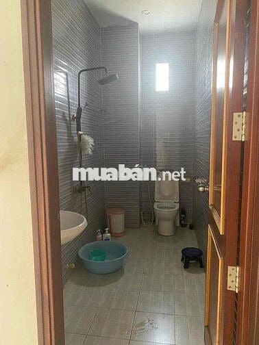Cho thuê nhà mặt tiền Phú Tân, Thủ Dầu Một - Diện tích:  5x20,  - Thiế