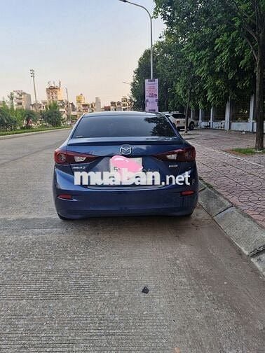 Mazda 3 2017 1.5 AT - 8000 km