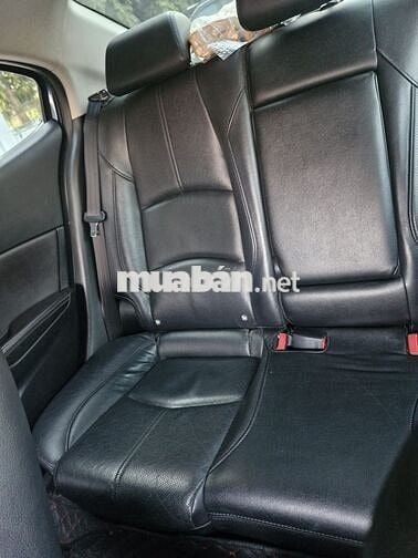 Mazda 3 2017 1.5 AT - 8000 km