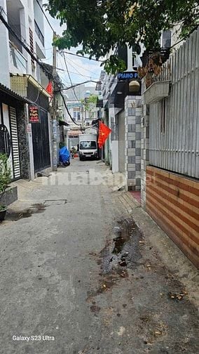 bán nhà DT 4,10M X 15,8M ĐƯỜNG HẺM Ô TỖ XE TẢI, PHẠM VĂN CHIÊU, EMART