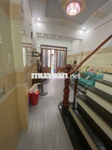 BÁN NHÀ 4 TẦNG, DT 40M2, HẺM XE HƠI, SÁT MẶT TIỀN, GIÁ 4,85 TỶ CÒN TL