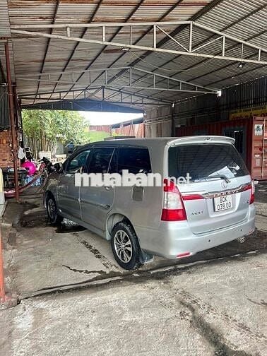 Toyota Innova 2014 -2.0E xe Chuẩn gia đình xịn