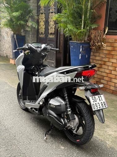 vaảio150 biển tp chính chủ.bán trả góp.trao đổi xe