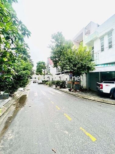 Cần Bán Đất Mặt Tiền Hà Đông đường 5m5 lề 3m