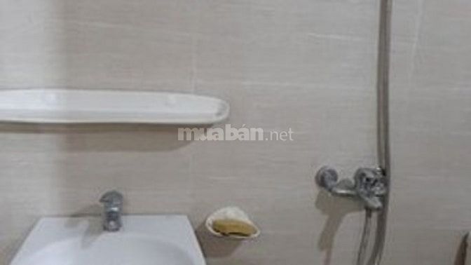  CHO THUÊ căn hộ chung cư trong ngõ 99 phố Trung Liệt, 45m2, full đồ