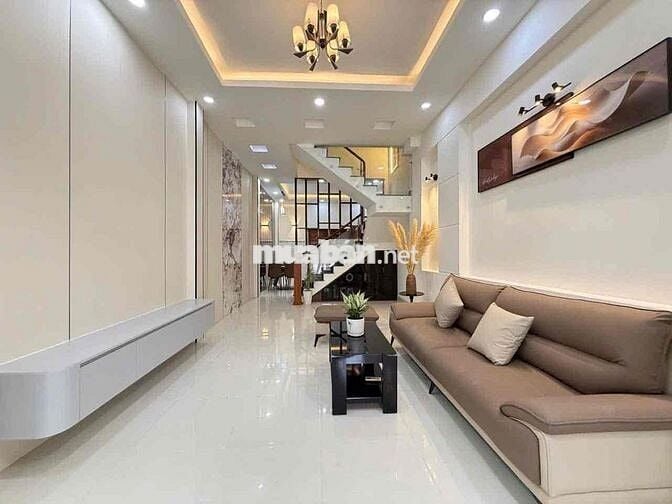 NHÀ PHỐ VIP _SẴN 5 MÁY LẠNH _SÂN XE HƠI _TÔ NGỌC VÂN