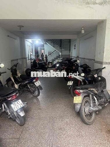 Bán CHDV Dương Quảng Hàm | 100m2 | 16.9tỷ | 15p-50tr