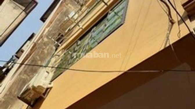  CHO THUÊ căn hộ chung cư trong ngõ 99 phố Trung Liệt, 45m2, full đồ