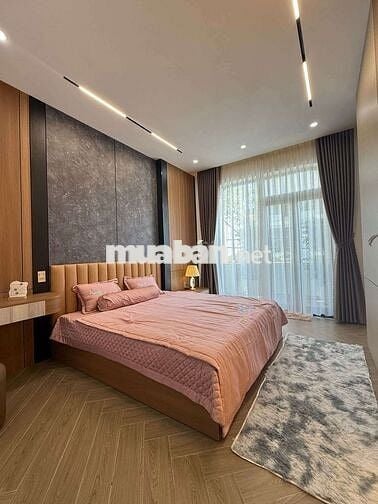 Nhà 3 Tầng Mặt Tiền Hòa Minh Gần Biển Nguyễn Tất Thành