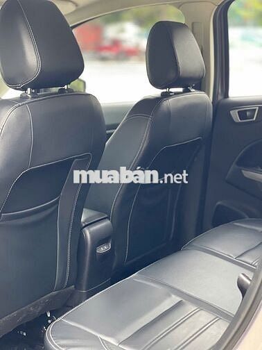 Ford EcoSport Titanium 2019, chi phí hợp lý