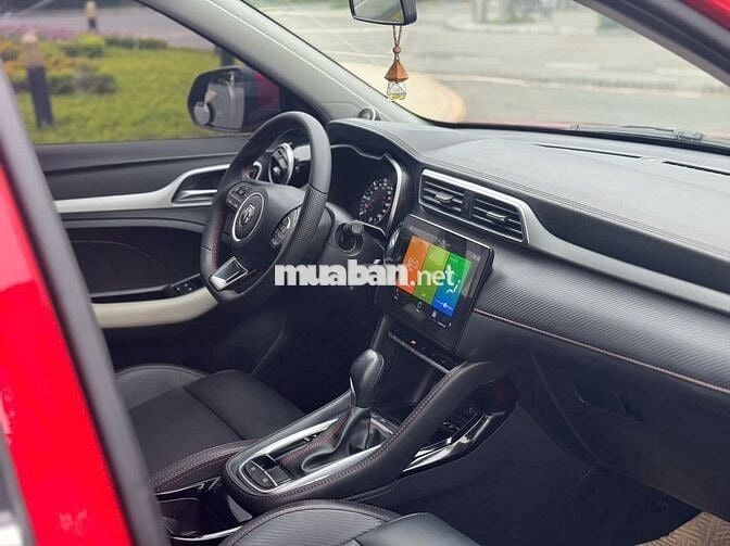 MG ZS Standard 1.5 AT 2024, xe như mới và giá tốt