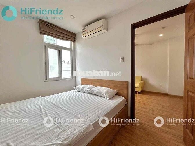 Căn hộ 1 phòng ngủ có ban công cửa sổ ngay gần công viên Bình Phú