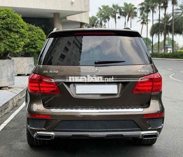 Mercedes Benz GLA Class 2014 - 120 km