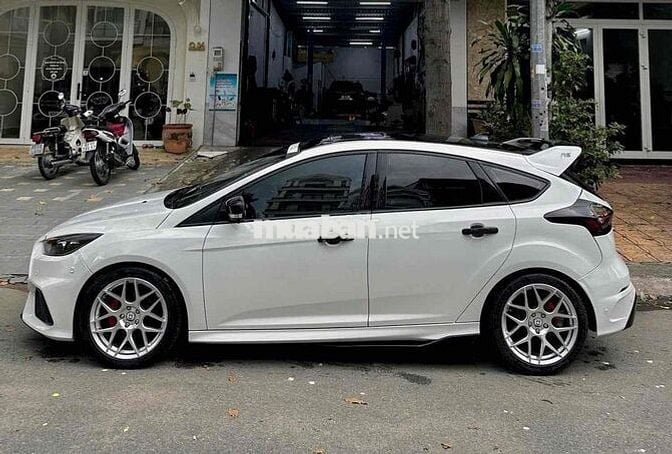 Ford Focus 2019 1.5L EcoBoost Sport - 80000 km