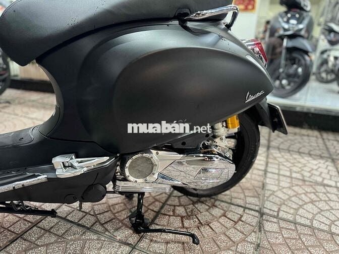 Vespa spint 150 bản S 2022 đồ chơi 40 triệu BsTp