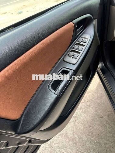 Toyota Vios G 2006 số sàn màu đen