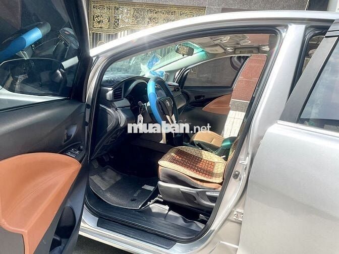 Bán INNOVA 2019 E xe Zin đẹp gia đình đi: 403tr