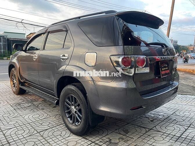 Toyota Fortuner 2016 2.5G máy dầu. Xe cọp chất