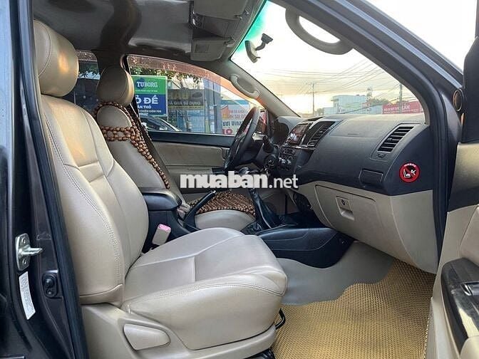 Toyota Fortuner 2016 2.5G máy dầu. Xe cọp chất