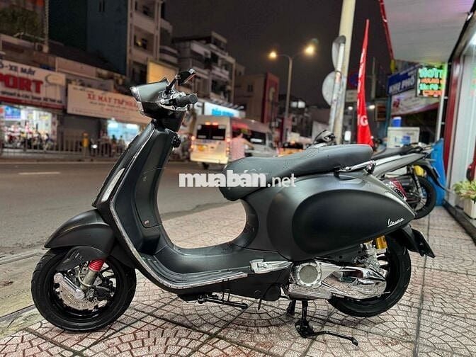 Vespa spint 150 bản S 2022 đồ chơi 40 triệu BsTp