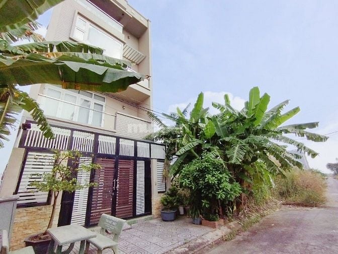 Bán lô đất giá siêu tốt DA Sở văn hoá thông tin, đường Liên Phường, Q9